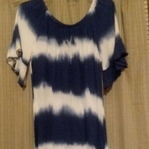 CHICOS HI-LOW TIE DYE LOOK, THIS IS A VERY AWESOME